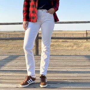 Jen7 by 7 For All Mankind Slim Bootcut Jeans White New Size 10 Stretch Normcore